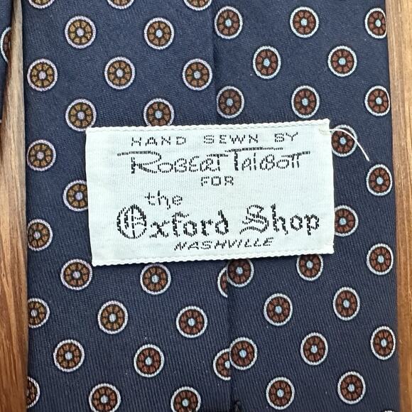 Robert Talbott USA Men's Navy Blue Polka Dot Pattern Silk Neck Tie - Picture 3 of 5